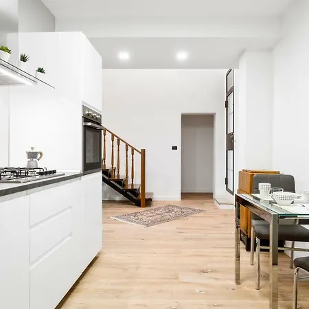 Duplex Luxurious In The Heart Of Bologna
